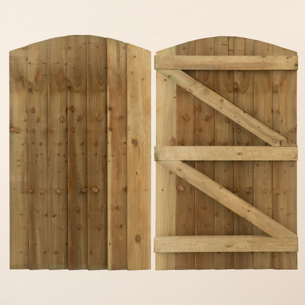 Topsham Curved Featheredge Side Gate shown from the front and back, featuring a graceful curved top design and vertical featheredge boards made from pressure-treated Larch/Spruce timber, standing 1.5m high 