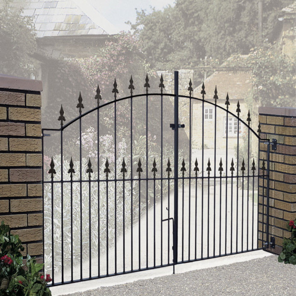 Saltash bow top driveway gate with decorative spear finials, black powder coated solid steel construction for driveways and pathways 